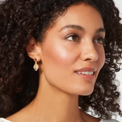 Indonesian Statement Stud Earrings*The Met Store Best