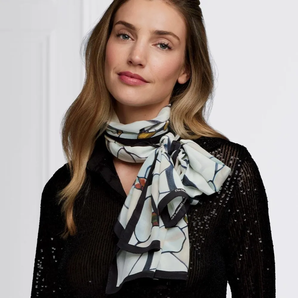 Louis C. Tiffany White Magnolia Oblong Silk Scarf*The Met Store Best Sale