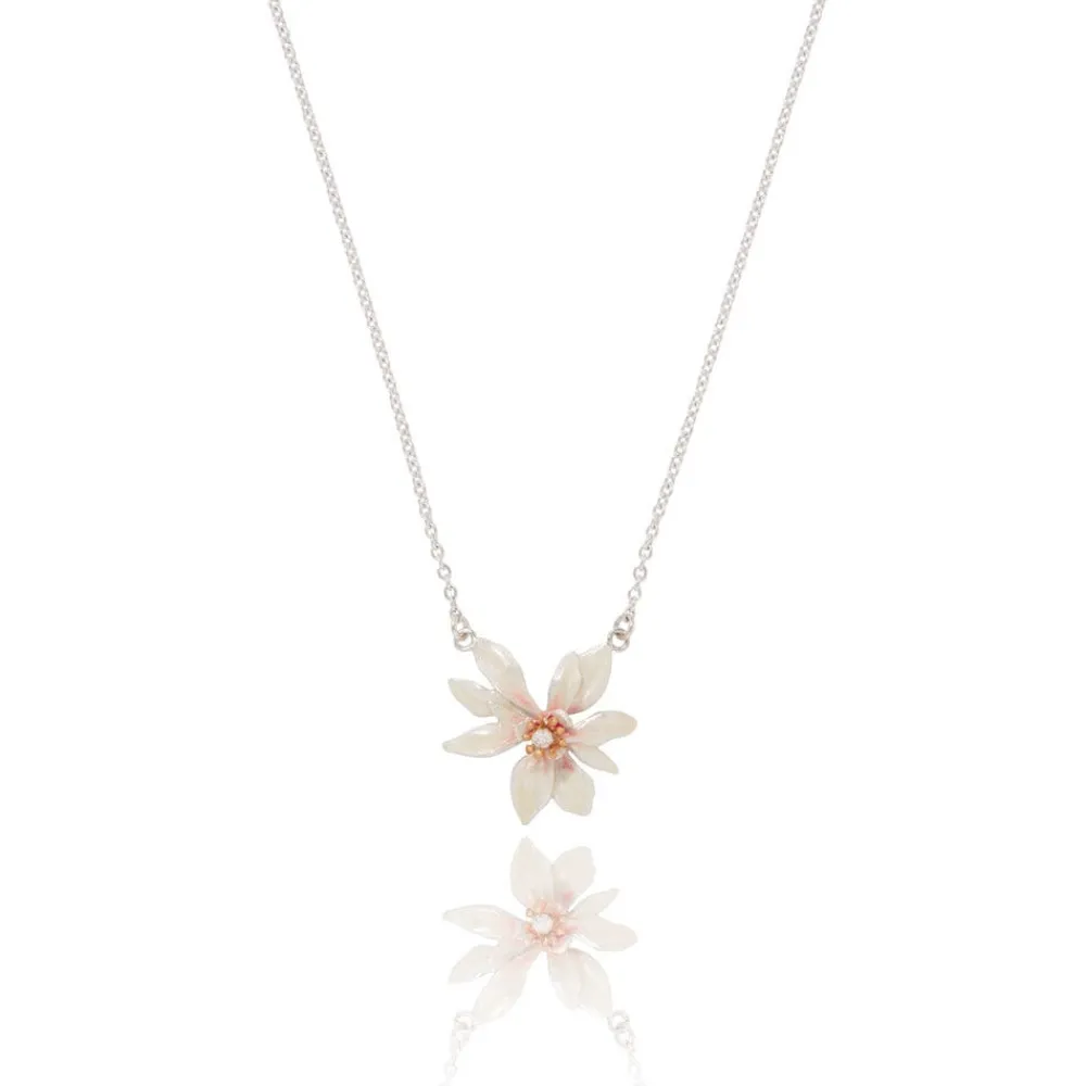 Magnolia Pendant Necklace*The Met Store Shop