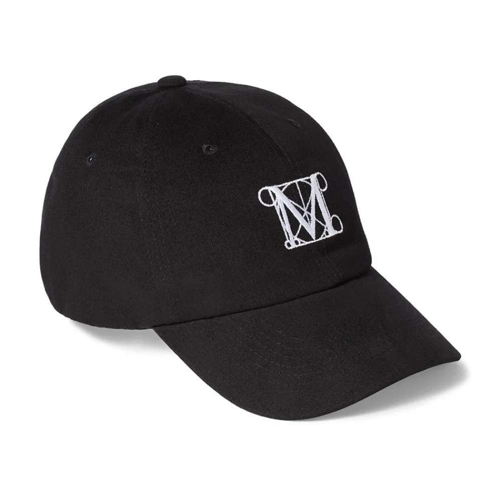 Renaissance "M" Cap*The Met Store Best