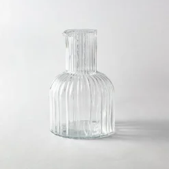 Vignelli Carafe*The Met Store Fashion